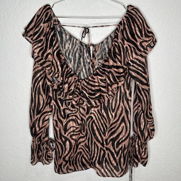 NWT Dundas X Revolve Lana Blouse in Natural Zebra Blouse XS Metallic - Picture 7 of 14